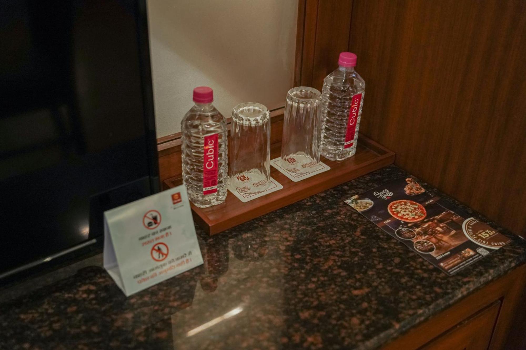 Clarion Bella Casa At Airport Hotell Jaipur Exteriör bild