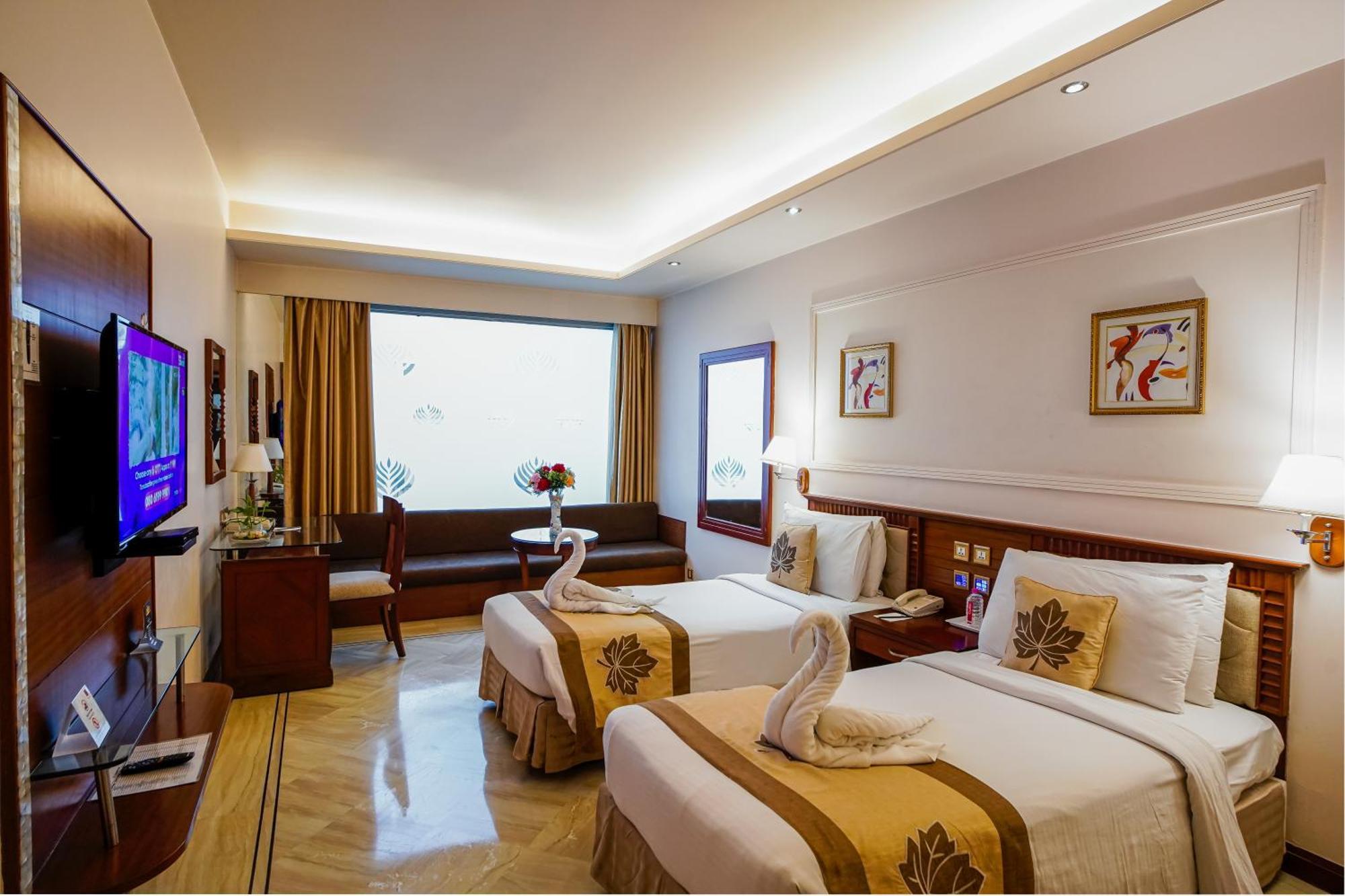 Clarion Bella Casa At Airport Hotell Jaipur Exteriör bild